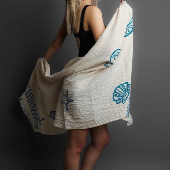 ICONIUM Luxury Sea shell printed, muslin Peshtemal for women - Picture 3 of 7